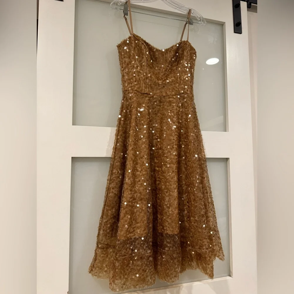 Dress the Population butterscotch color dress - Picture 2 of 9